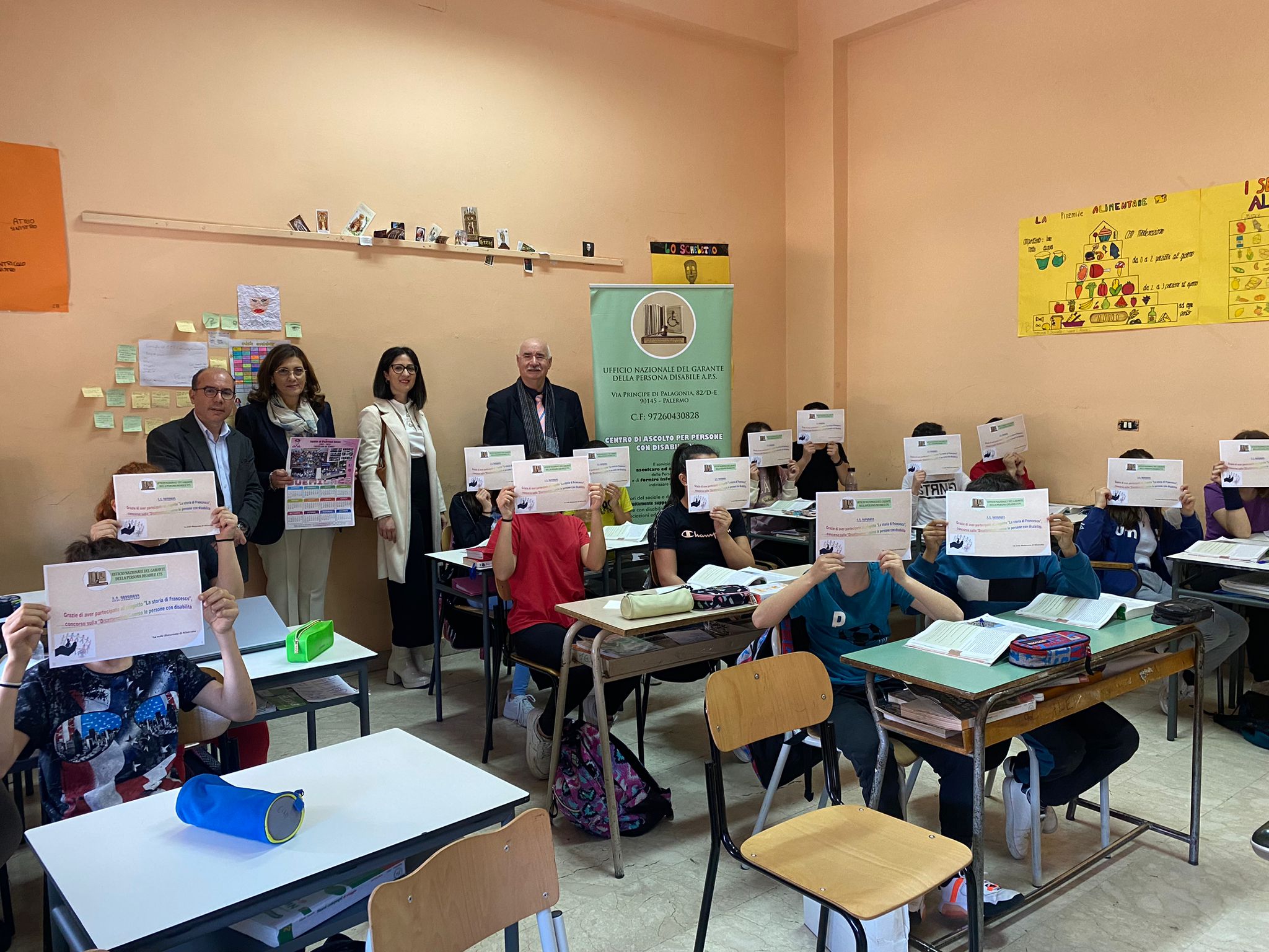 Premiazione degli alunni della scuola media Tommaso Aversa di Mistretta